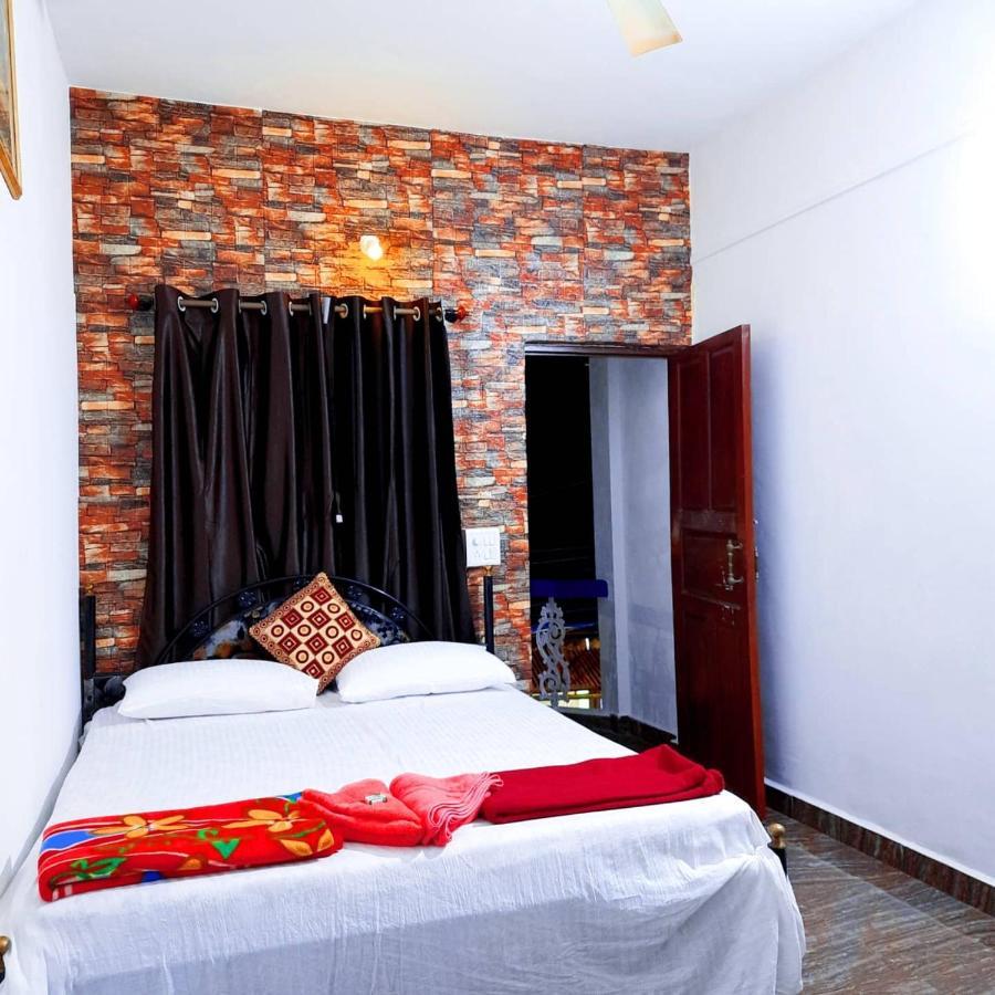 פאלולם Om Sai Guest House מראה חיצוני תמונה