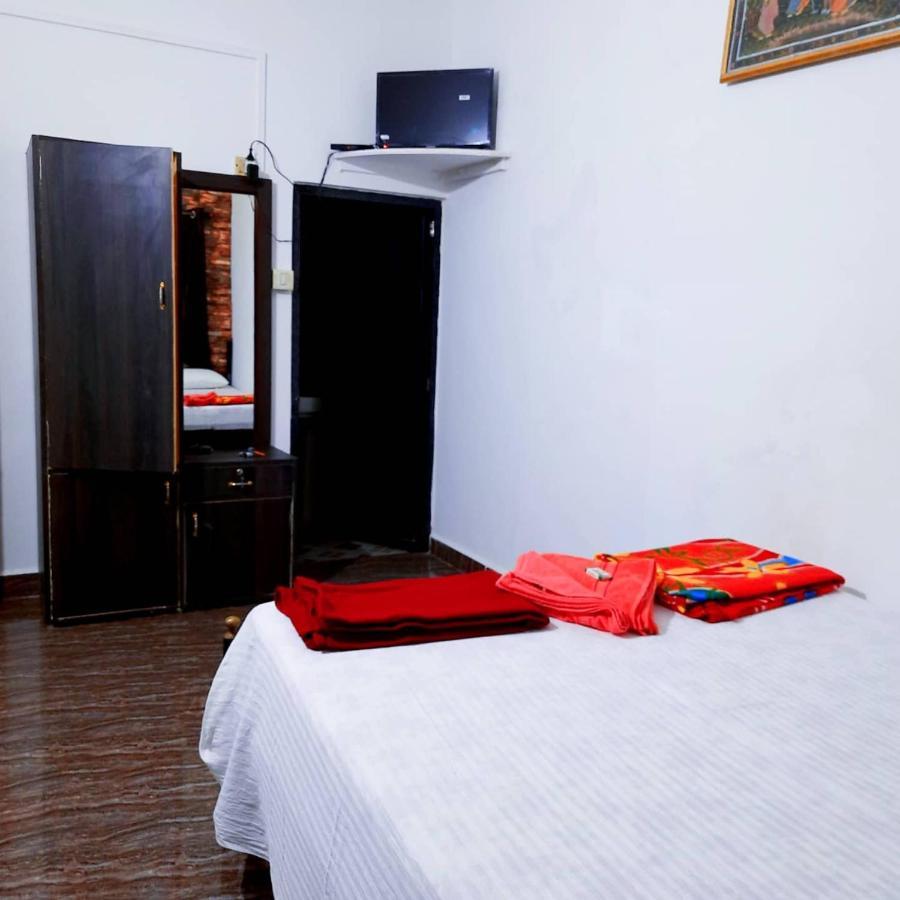 פאלולם Om Sai Guest House מראה חיצוני תמונה